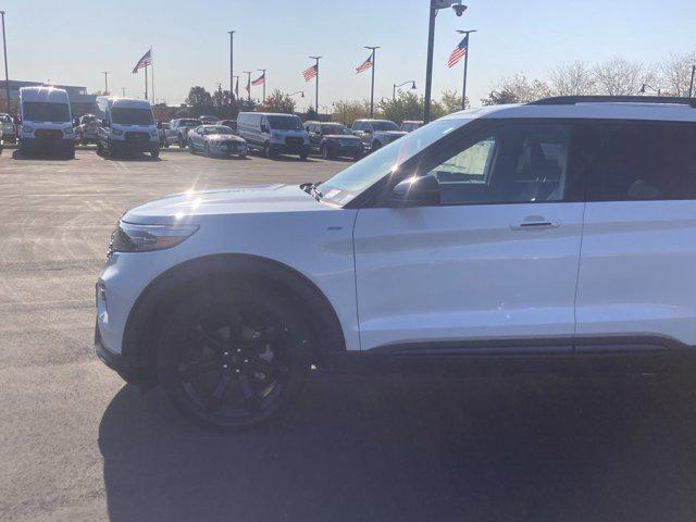 new 2024 Ford Explorer car, priced at $47,000