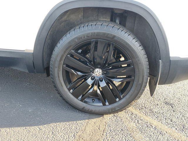 used 2019 Volkswagen Atlas car, priced at $17,171