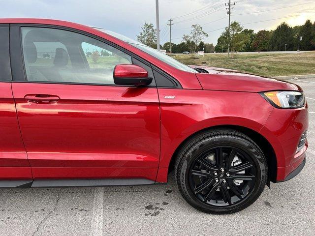 new 2024 Ford Edge car, priced at $46,695