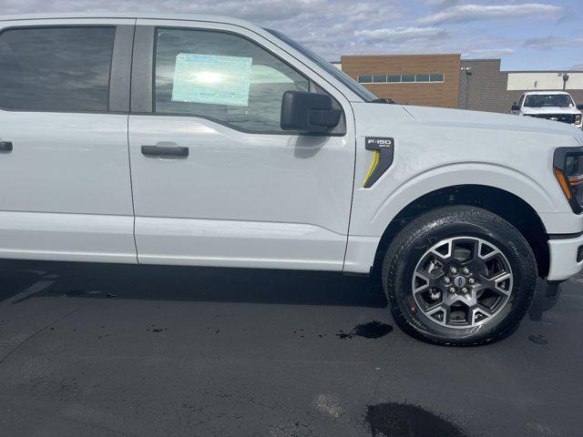 new 2024 Ford F-150 car, priced at $45,736