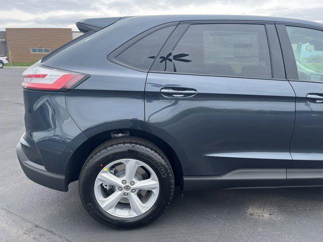 new 2024 Ford Edge car, priced at $32,905