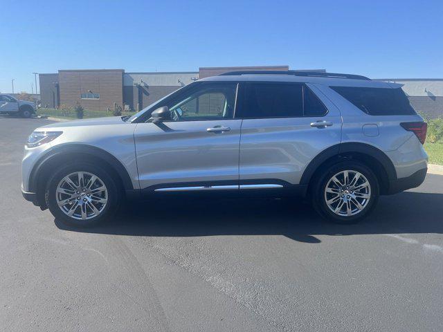 new 2025 Ford Explorer car, priced at $47,400