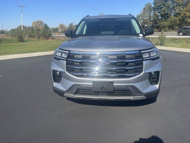 new 2025 Ford Explorer car, priced at $47,400