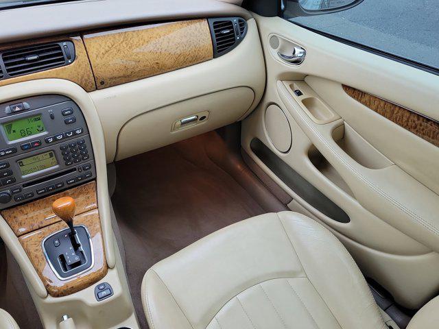 used 2007 Jaguar X-Type car, priced at $9,000