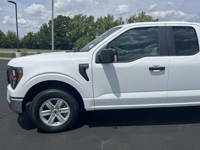 new 2023 Ford F-150 car