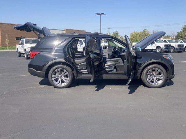 new 2025 Ford Explorer car, priced at $47,474