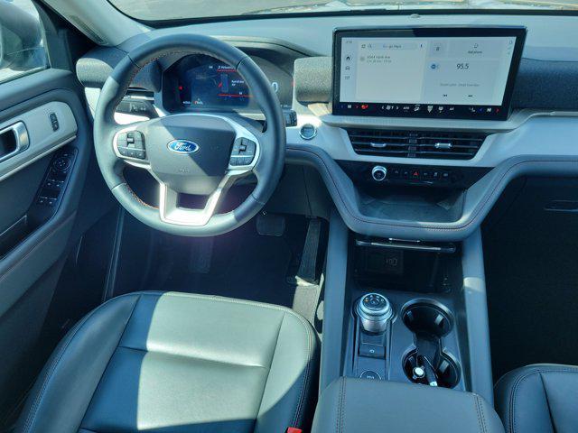 new 2025 Ford Explorer car, priced at $46,680
