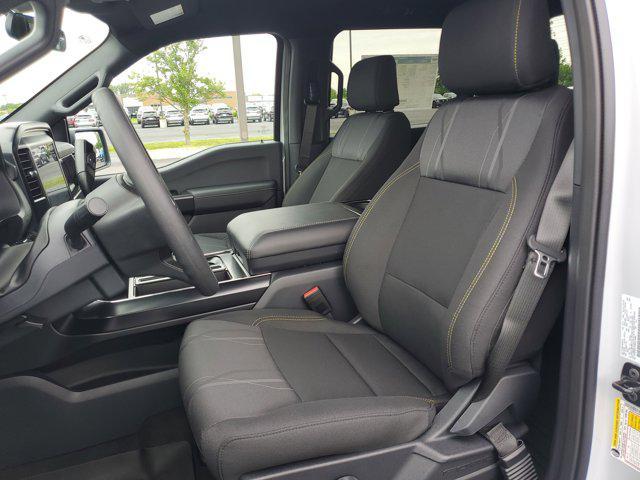 new 2025 Ford F-150 car, priced at $47,302