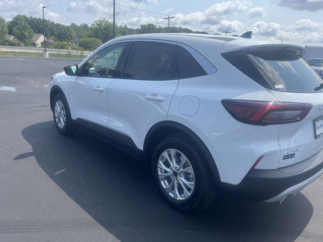 new 2024 Ford Escape car, priced at $25,131