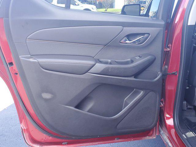 used 2018 Chevrolet Traverse car, priced at $17,450