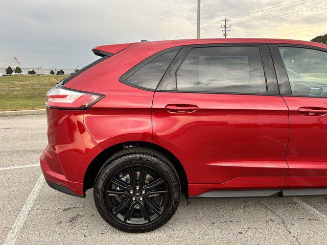 new 2024 Ford Edge car, priced at $39,366