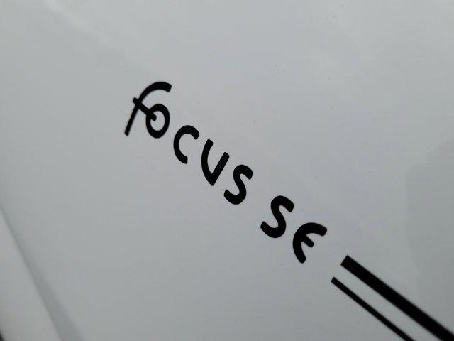 used 2007 Ford Focus car, priced at $4,000