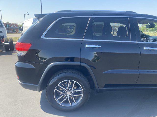 used 2017 Jeep Grand Cherokee car, priced at $12,975