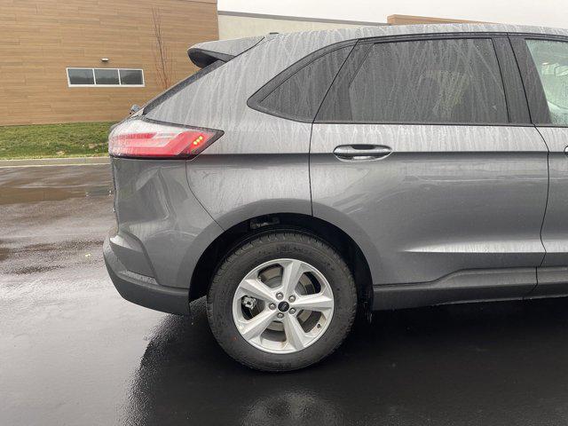 new 2024 Ford Edge car, priced at $30,500