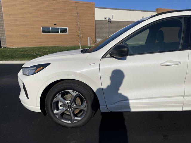 new 2023 Ford Escape car, priced at $31,820