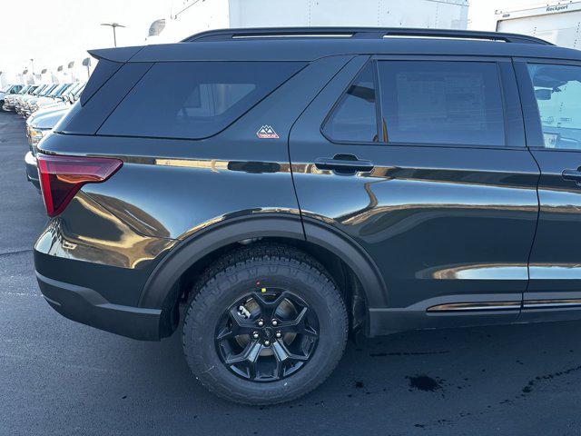 new 2024 Ford Explorer car, priced at $51,895