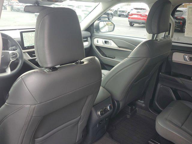 new 2025 Ford Explorer car, priced at $46,934