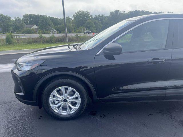 new 2024 Ford Escape car, priced at $25,441