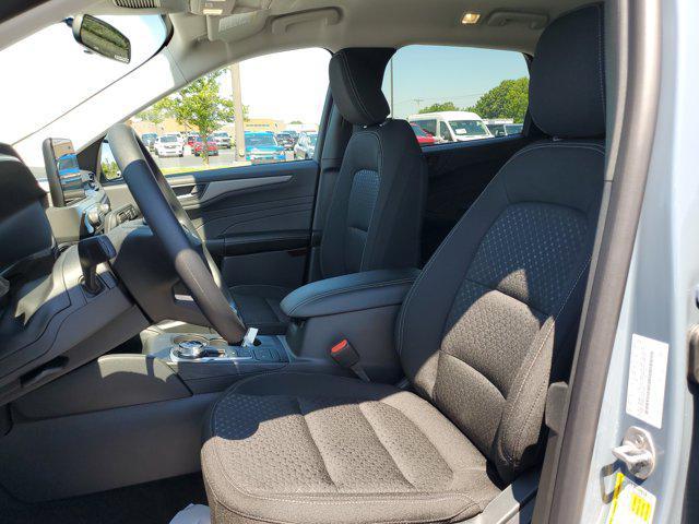 new 2025 Ford Escape car, priced at $25,665