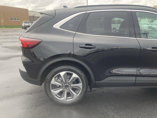 new 2025 Ford Escape car, priced at $33,700