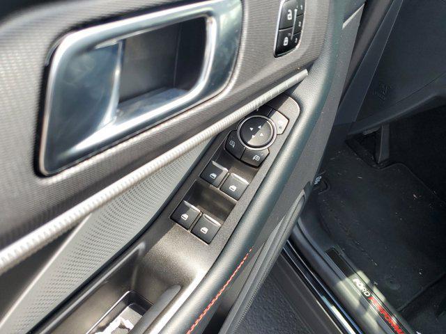 new 2025 Ford Explorer car, priced at $55,171
