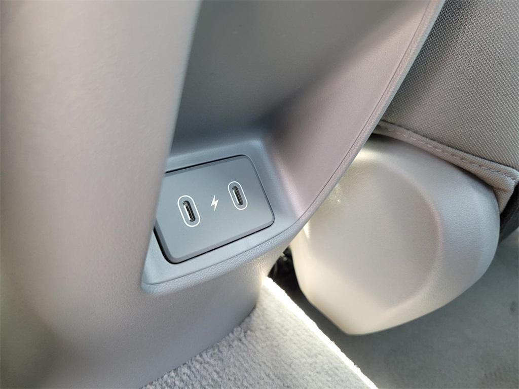 new 2025 Hyundai Elantra car, priced at $19,999