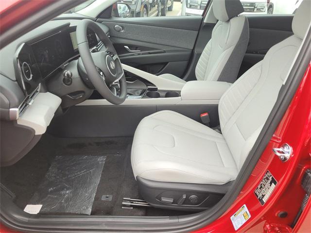 new 2025 Hyundai Elantra car, priced at $27,336