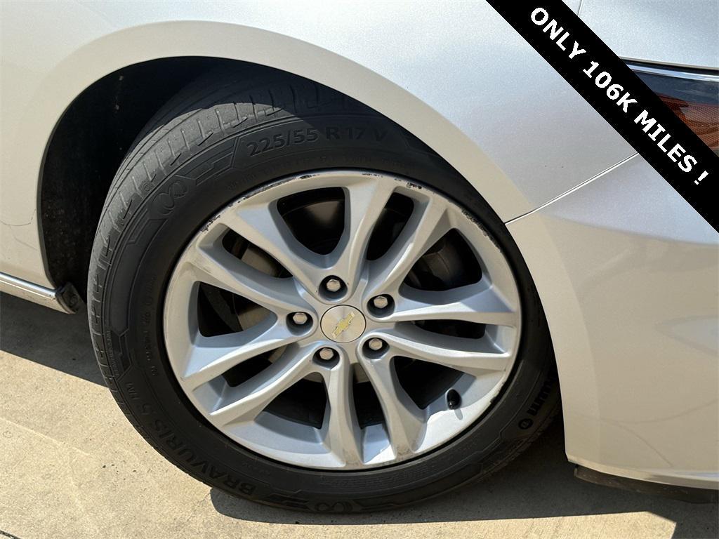 used 2017 Chevrolet Malibu car, priced at $11,392