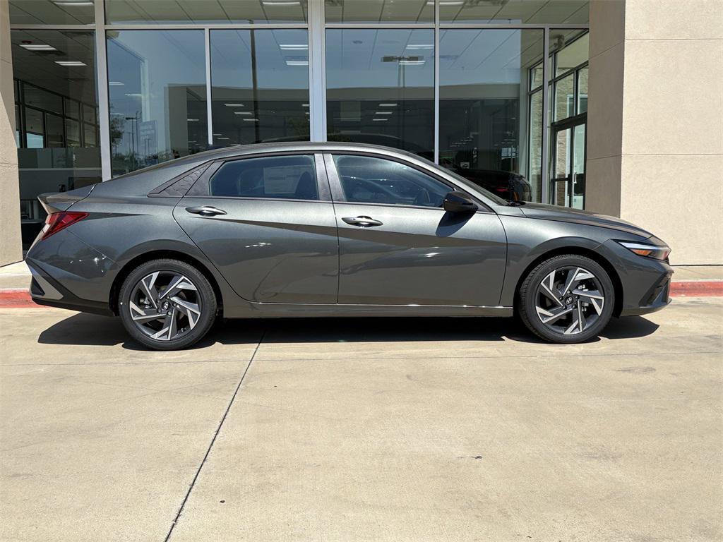 new 2025 Hyundai Elantra car, priced at $19,991
