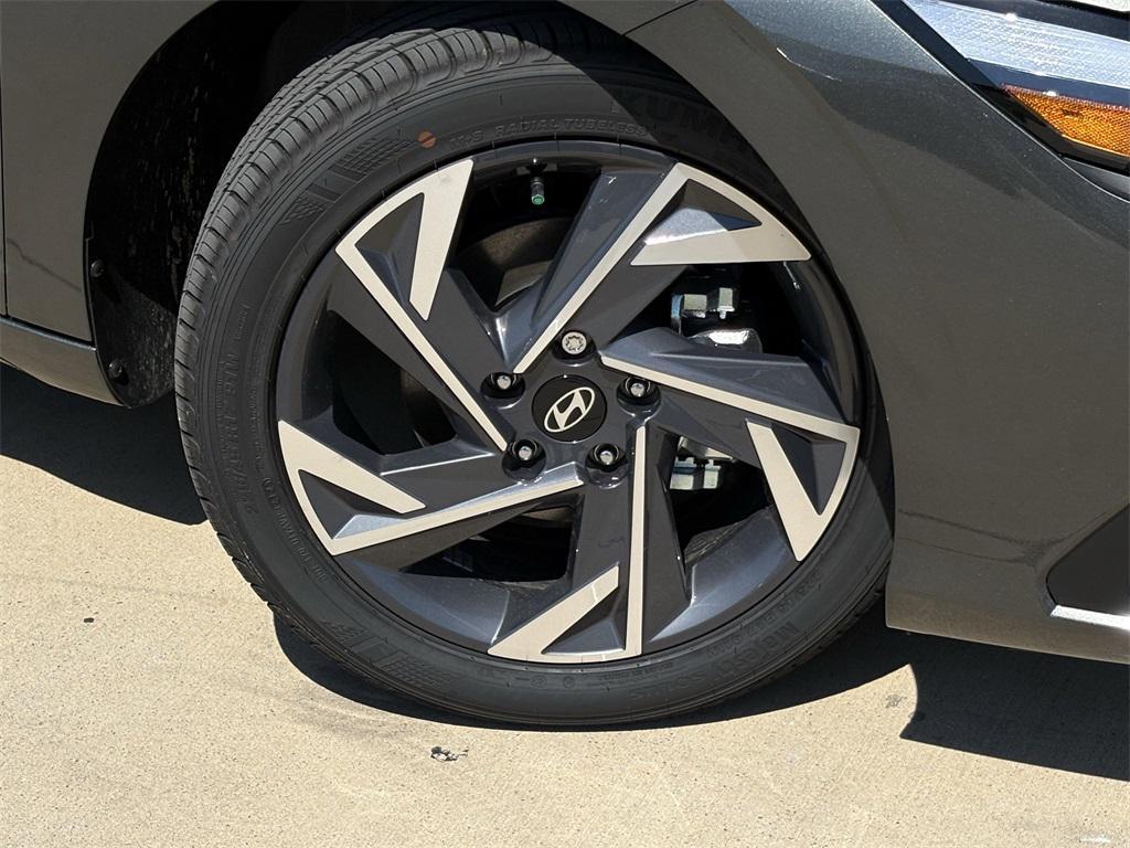 new 2025 Hyundai Elantra car, priced at $19,991