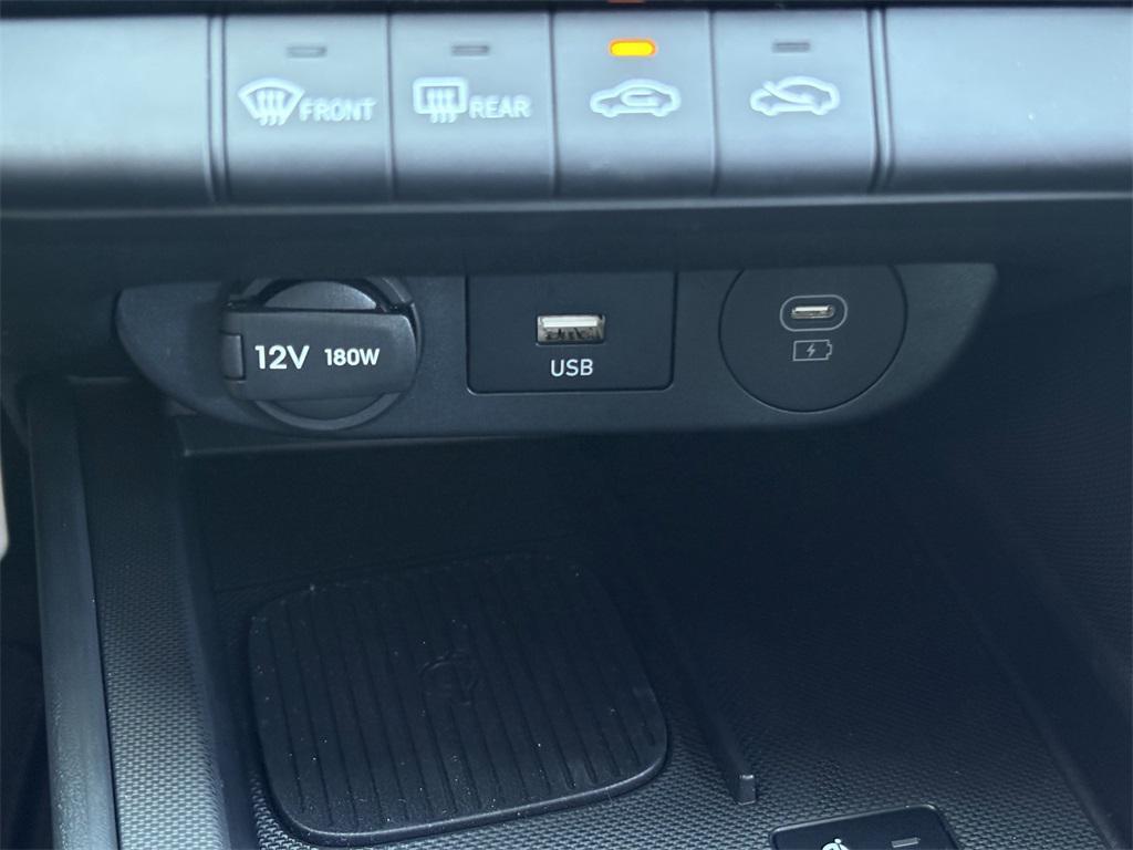 new 2025 Hyundai Elantra car, priced at $19,991