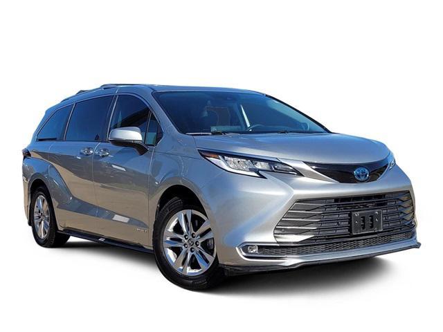 used 2021 Toyota Sienna car, priced at $35,744