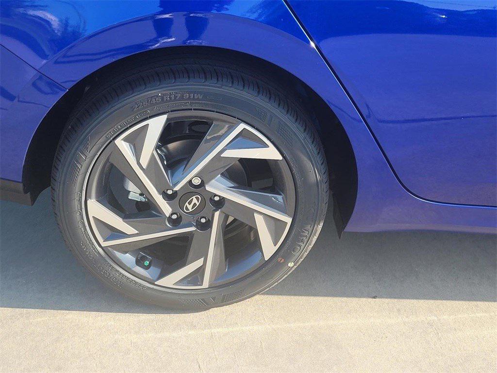 new 2025 Hyundai Elantra car, priced at $19,991