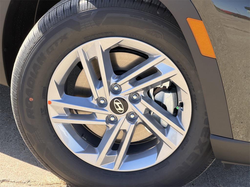 new 2026 Hyundai Tucson car, priced at $27,419