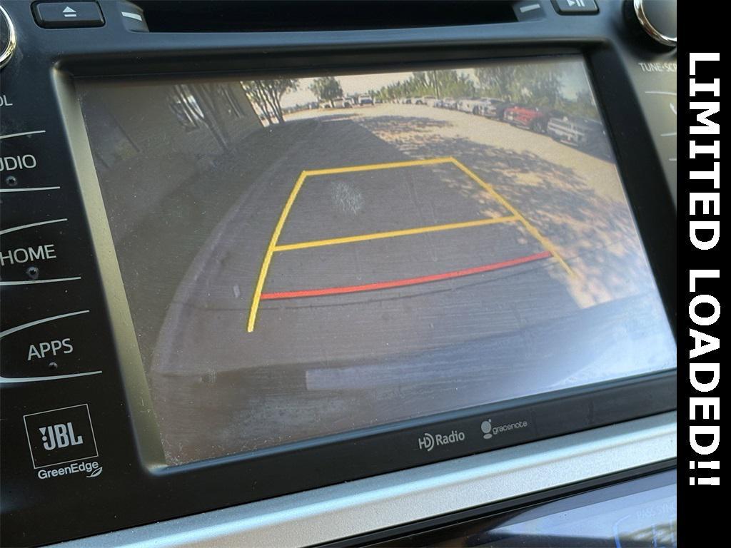 used 2015 Toyota Highlander car, priced at $15,895