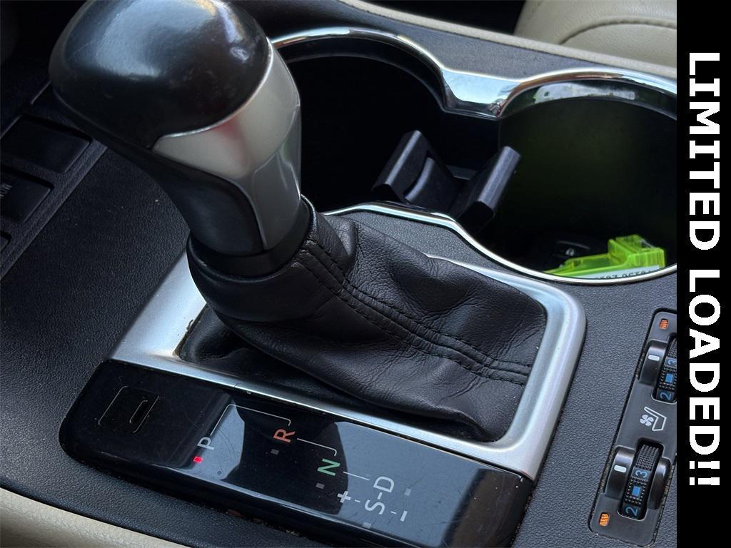 used 2015 Toyota Highlander car, priced at $15,895