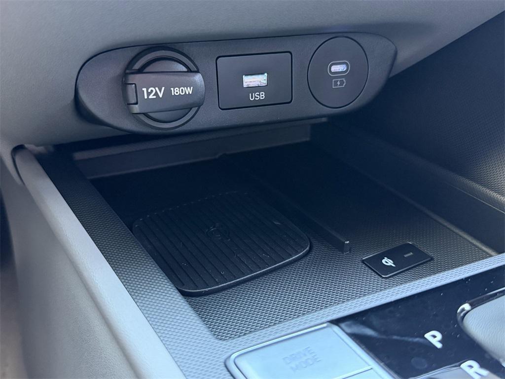 new 2025 Hyundai Elantra car, priced at $20,991