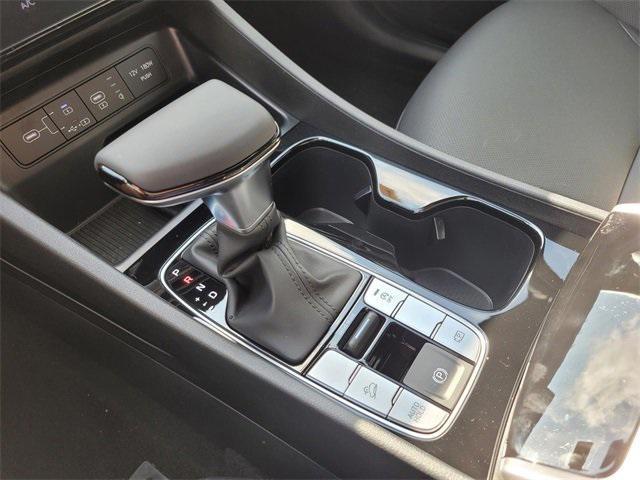 new 2025 Hyundai Tucson car, priced at $32,950