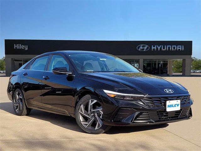 new 2025 Hyundai Elantra car, priced at $27,565