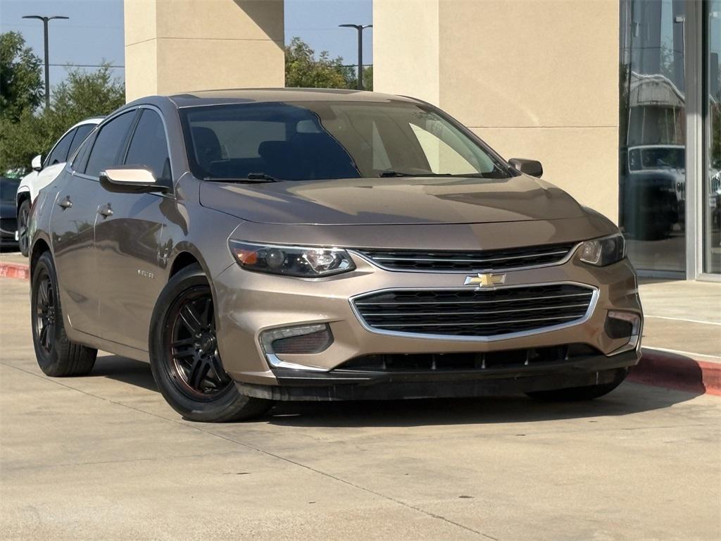 used 2018 Chevrolet Malibu car, priced at $14,491