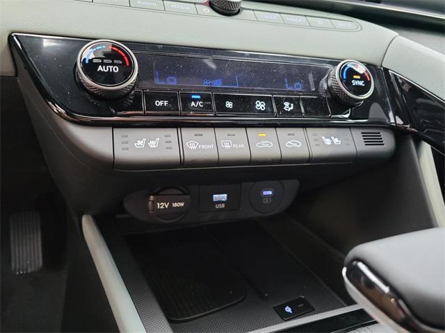 new 2025 Hyundai Elantra car, priced at $28,478