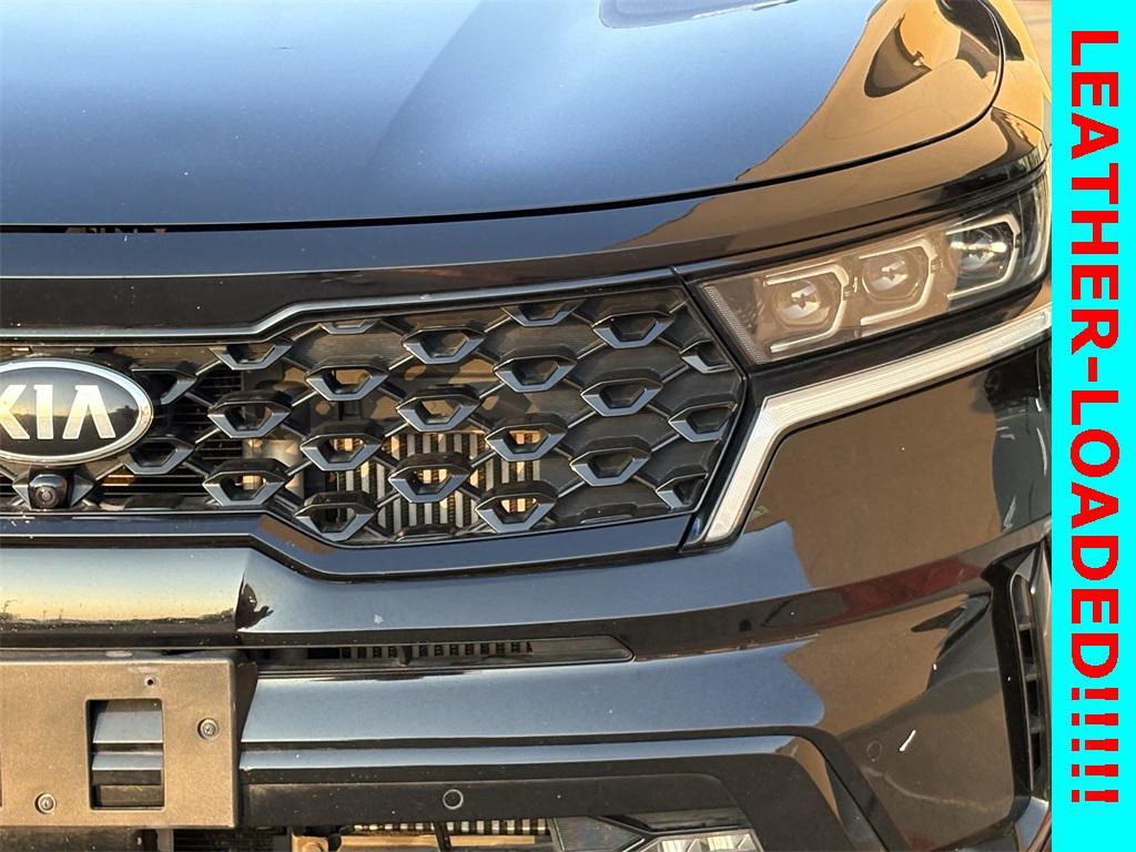 used 2021 Kia Sorento car, priced at $21,595