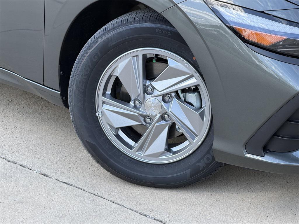 new 2025 Hyundai Elantra car, priced at $19,691