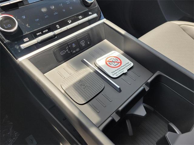 new 2025 Hyundai Santa Fe car, priced at $33,577