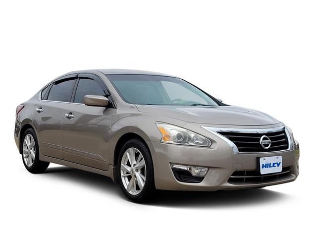 used 2013 Nissan Altima car, priced at $6,888