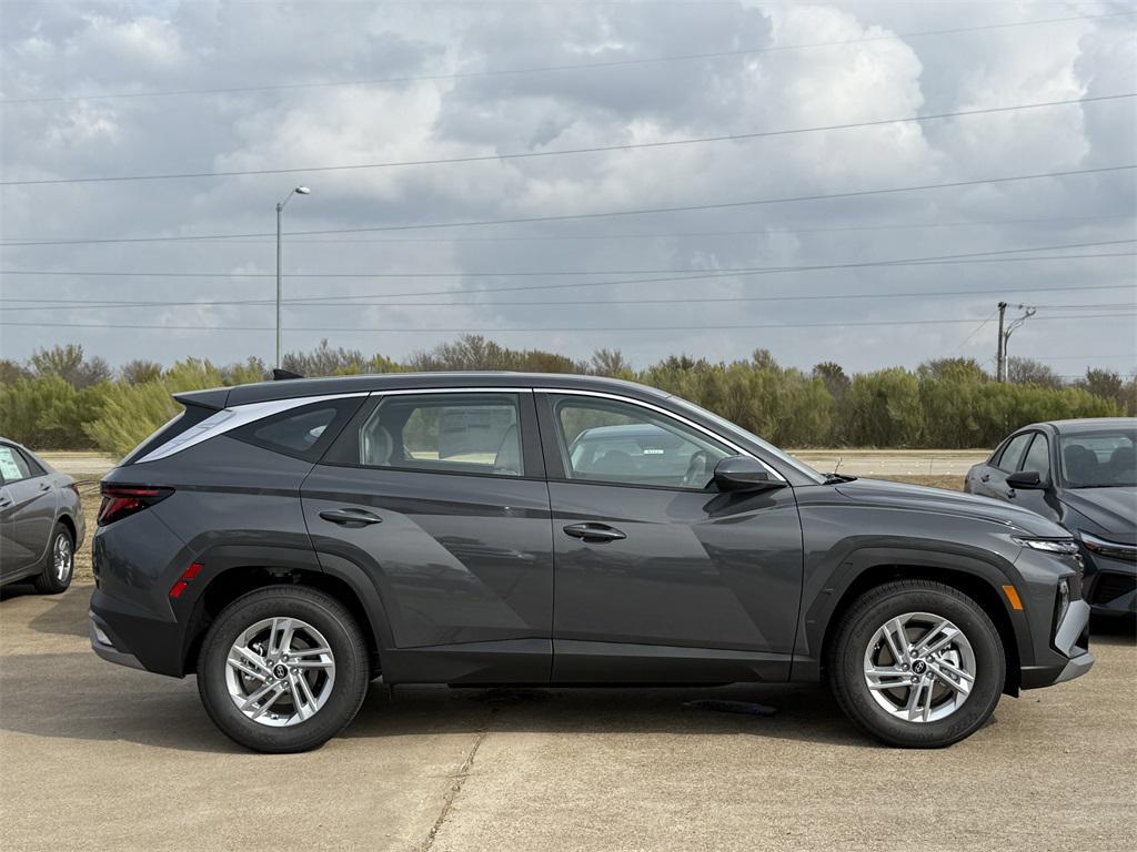 new 2026 Hyundai Tucson car, priced at $30,595