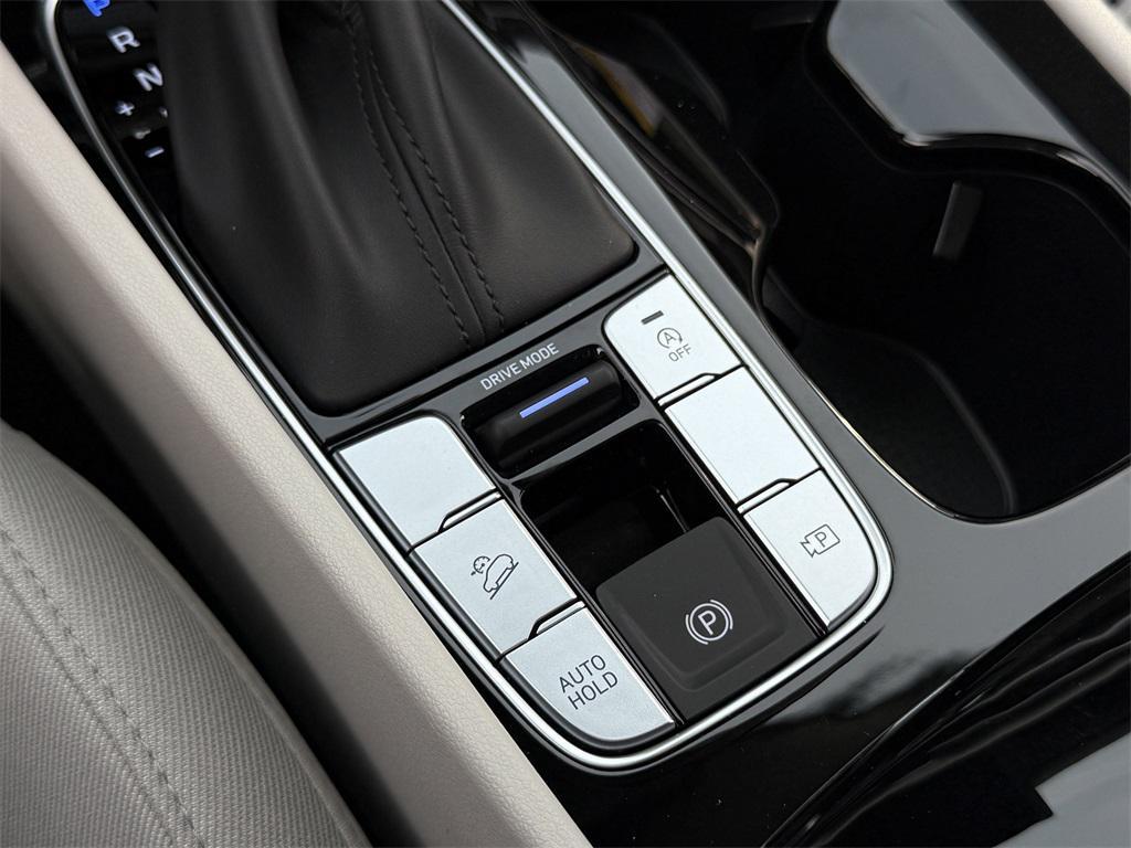 new 2026 Hyundai Tucson car, priced at $30,595