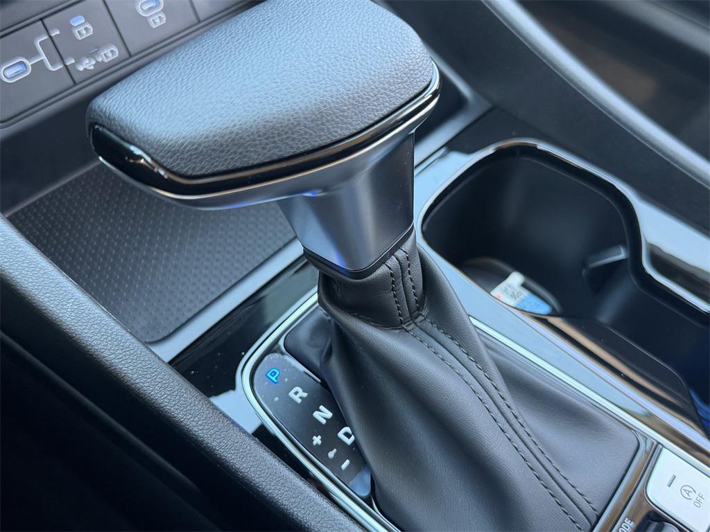 new 2026 Hyundai Tucson car, priced at $27,818