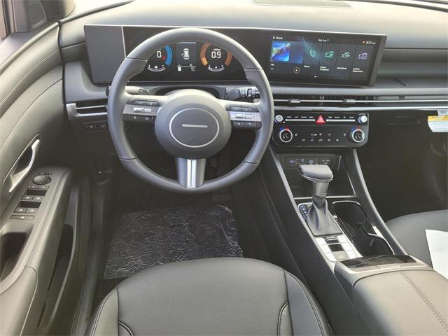new 2025 Hyundai Tucson car, priced at $33,550