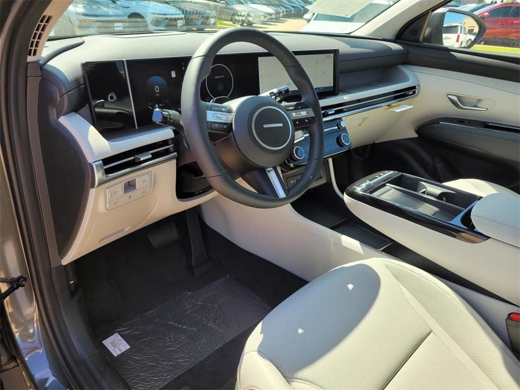 new 2025 Hyundai TUCSON Hybrid car, priced at $42,135